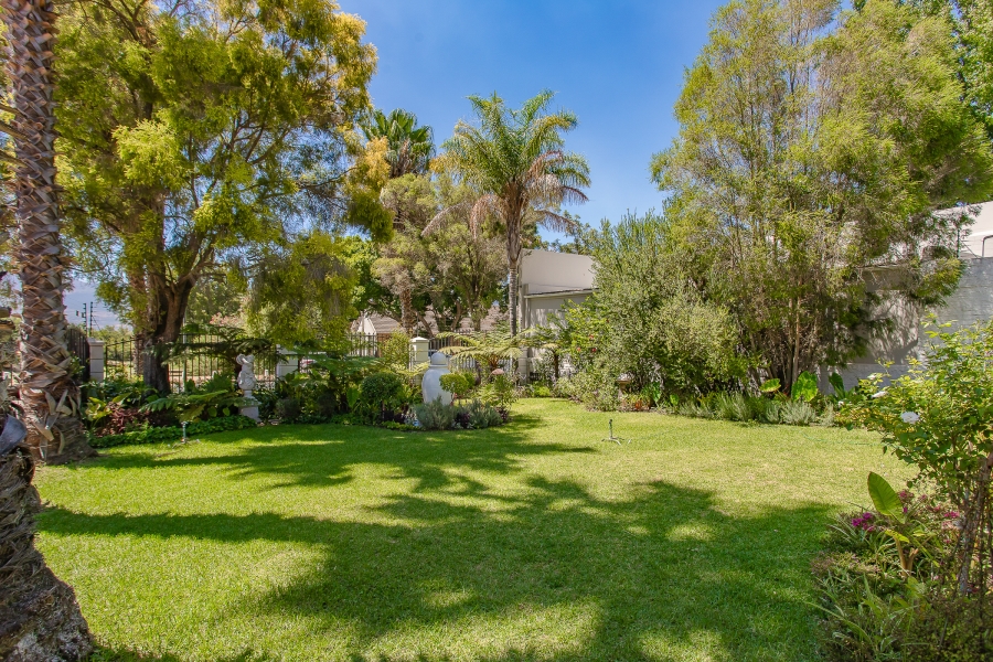 To Let 6 Bedroom Property for Rent in Groenvlei Western Cape